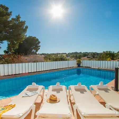 Abahana Villas Dorothea Villa